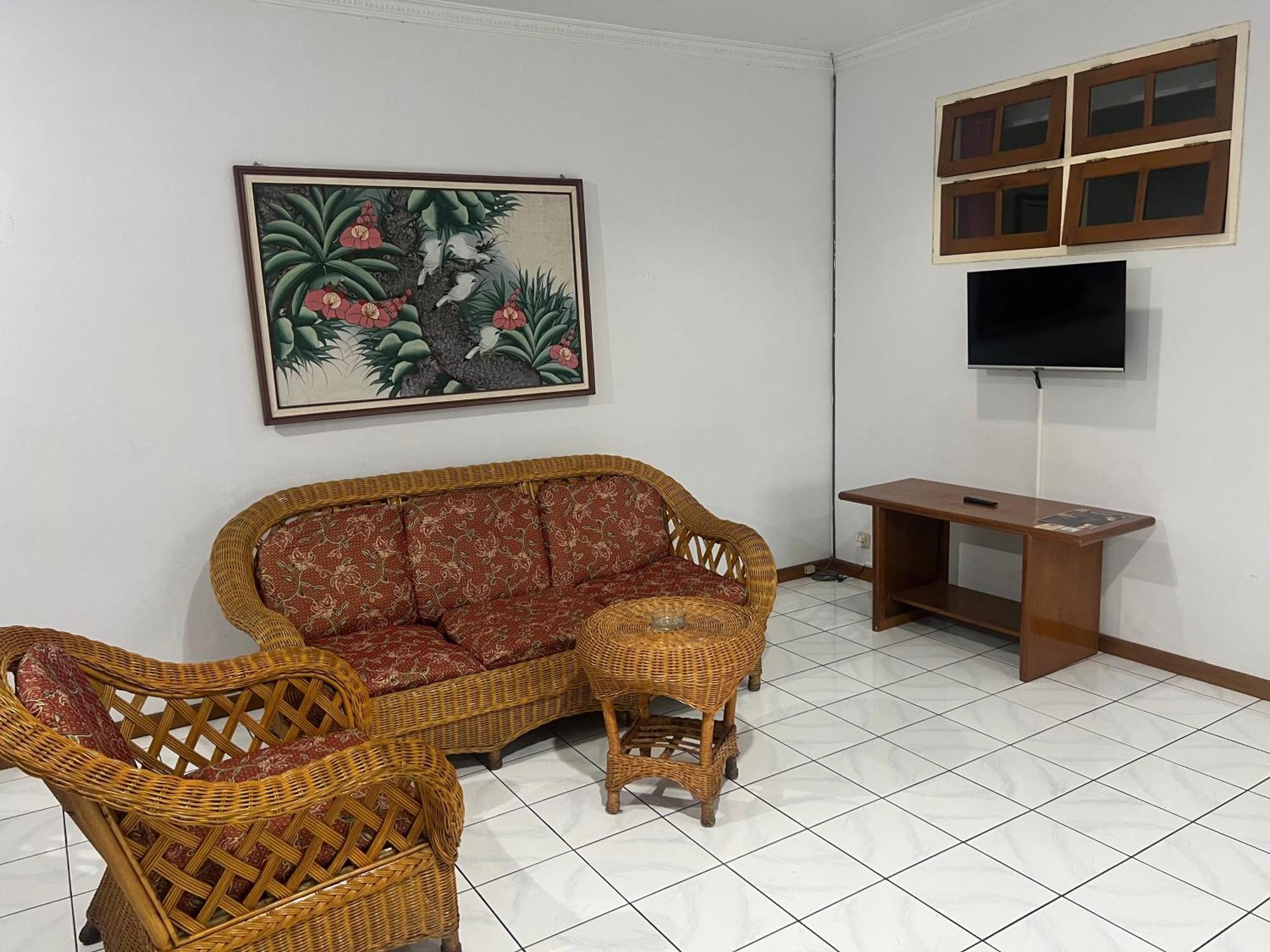 Hotel Puspa Sari Ciater Exterior foto